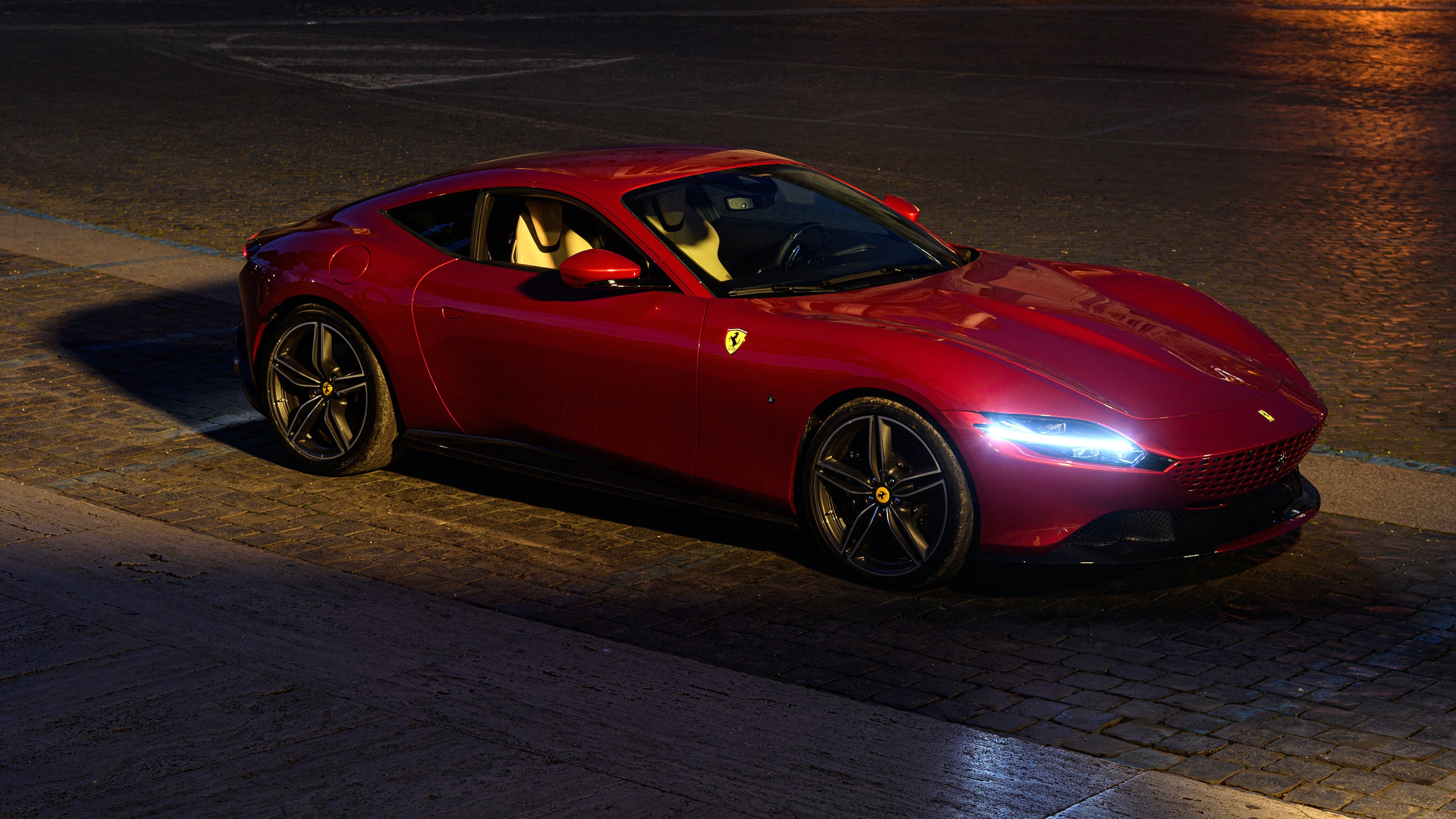 跨界奇迹日,安哥拉足球压哨绝杀尤文,弗拉霍维奇F1首秀闪电接管揭幕战