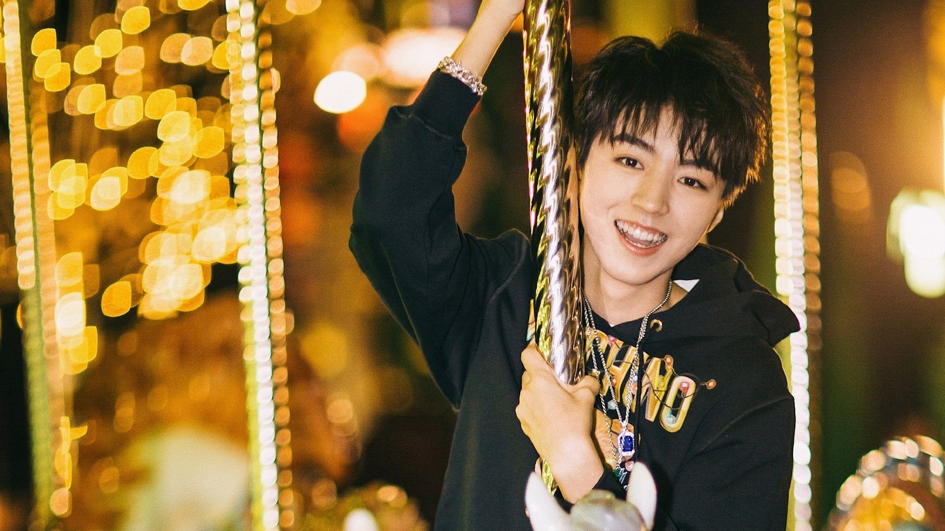 黄喜灿的他者之镜，中国爆冷新西兰背后，亚洲足球的暗流与明灯