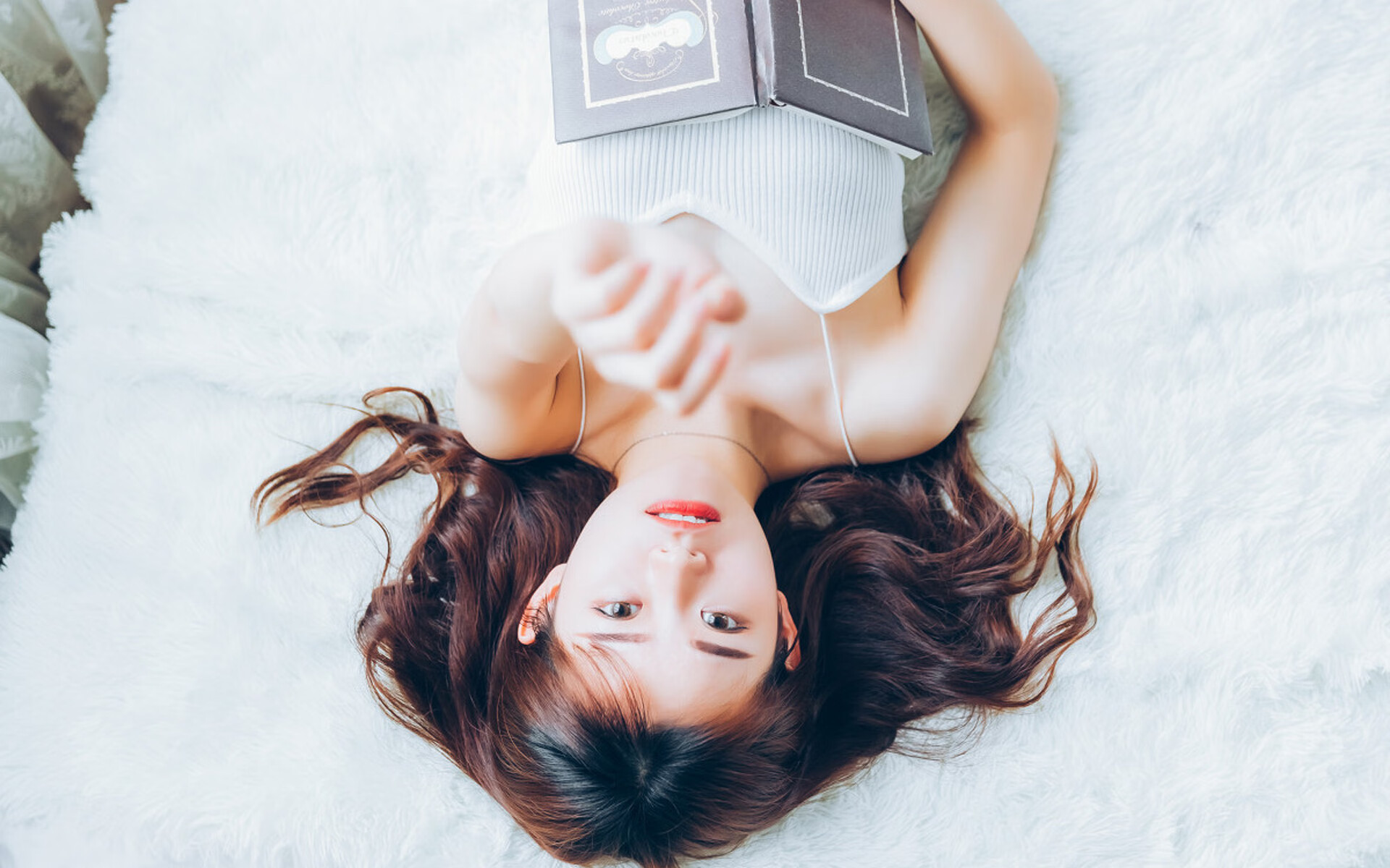 烈焰重燃，厄瓜多尔闪电击溃几内亚，京多安于无声处听惊雷